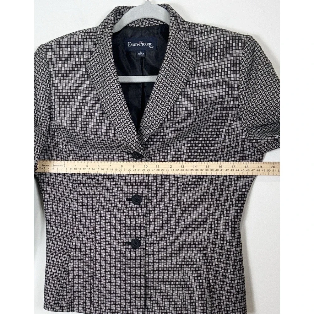 Evan Picone Black And White Geometric Pattern Womens 8 -3 Button Blazer